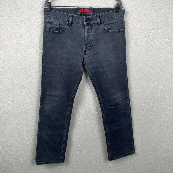 HUGO Hugo Boss Straight Leg Jeans Button Fly Washed Black Faded Look Sz 33 - Picture 1 of 11